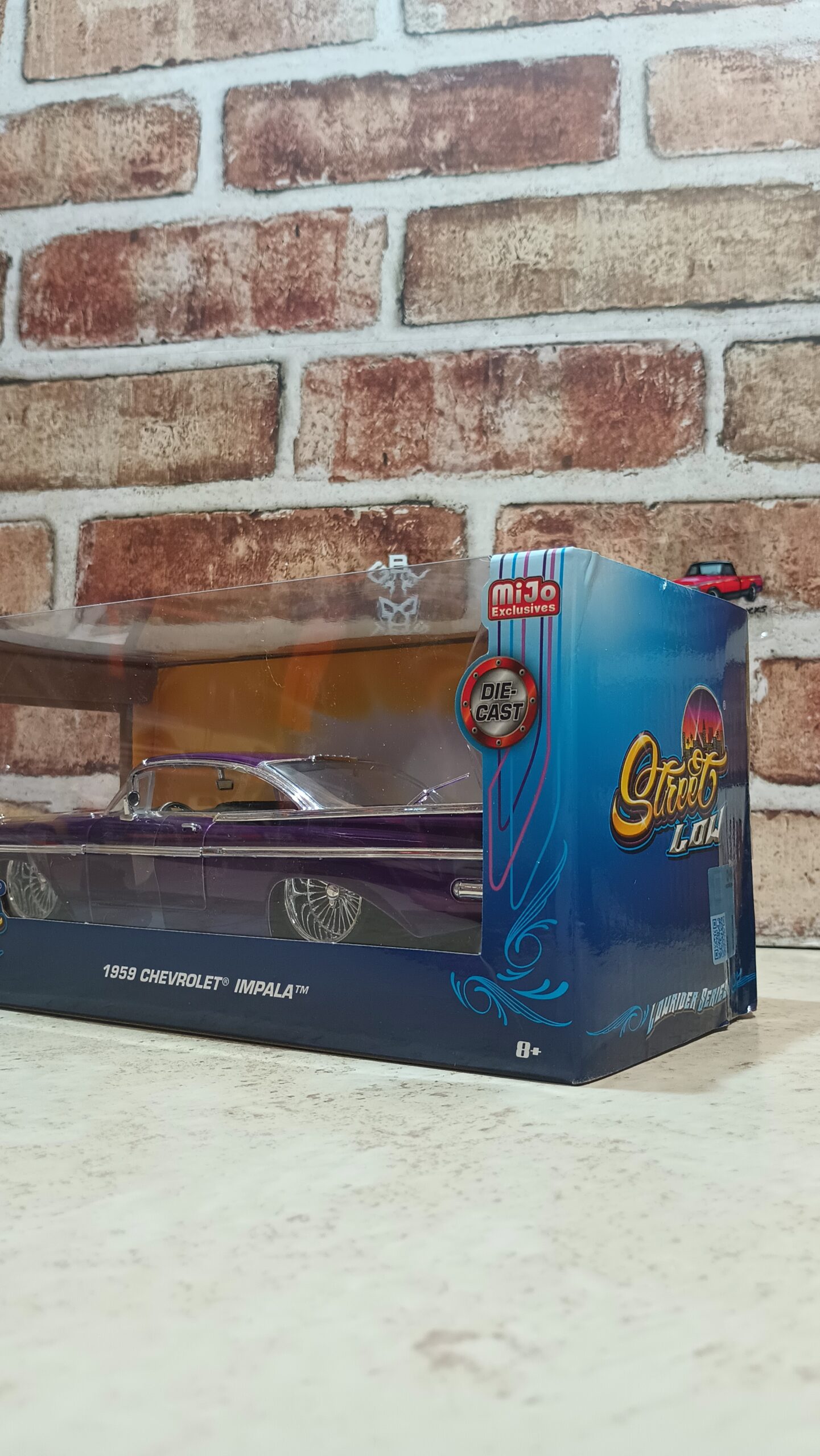 1959 CHEVROLET IMPALA 1:24 DIECAST BY JADA - Imagen 3