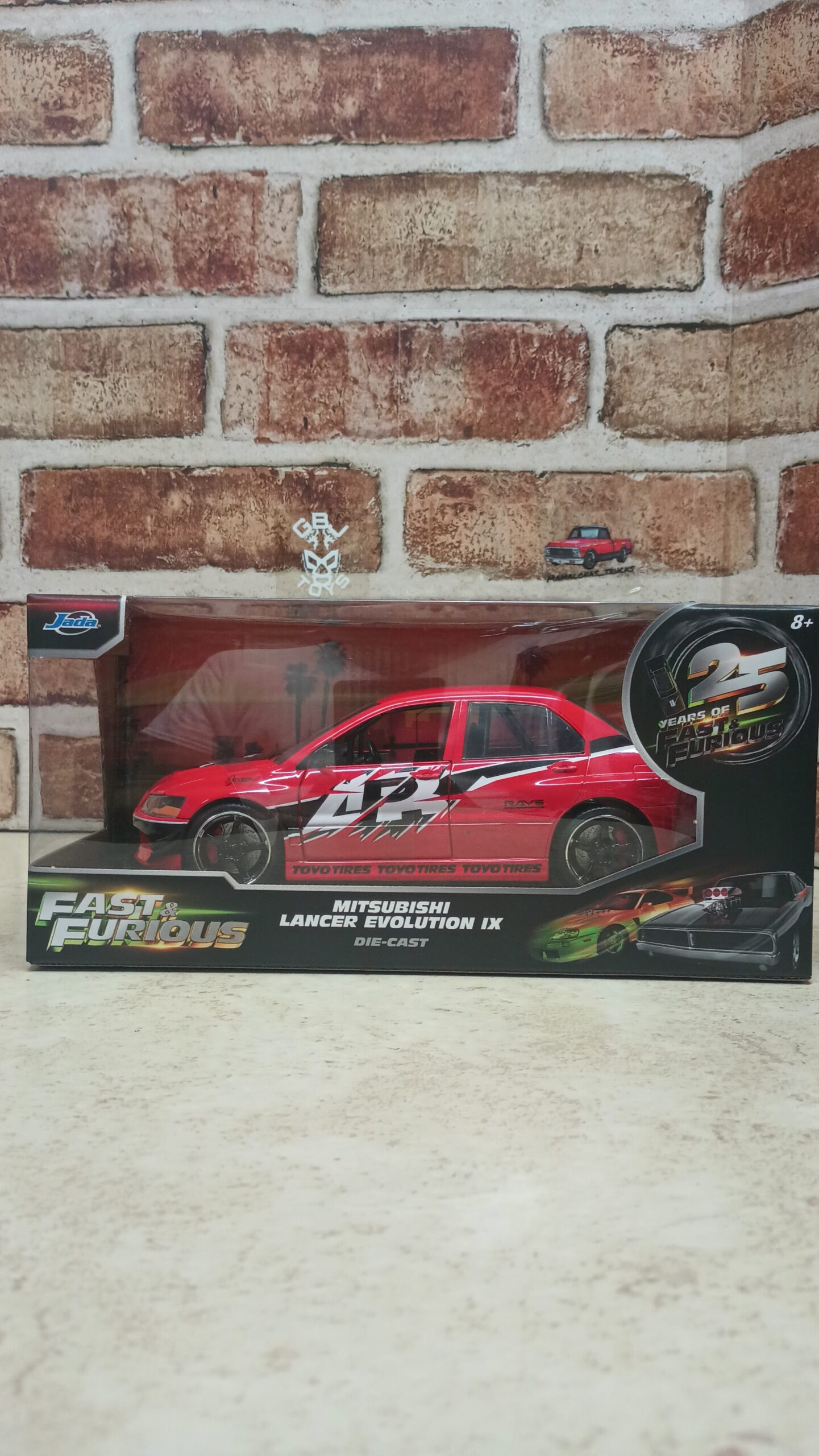 MITSUBISHI LANCER EVOLUTION IX 1:24 DIECAST BY JADA