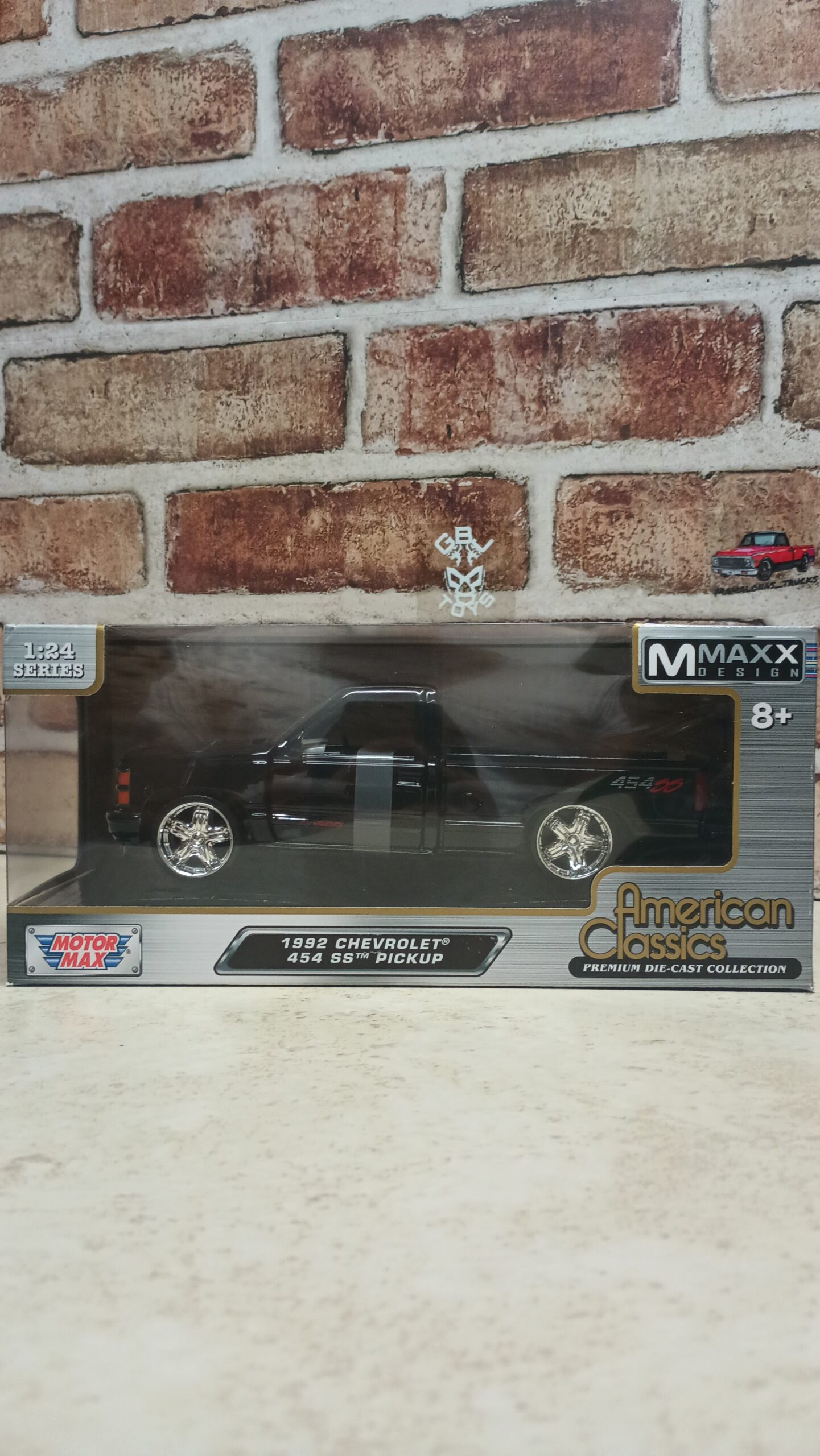 1992 CHEVROLET 454 SS BLACK / WHEELS VERSION1:24 DIECAST by Motormax