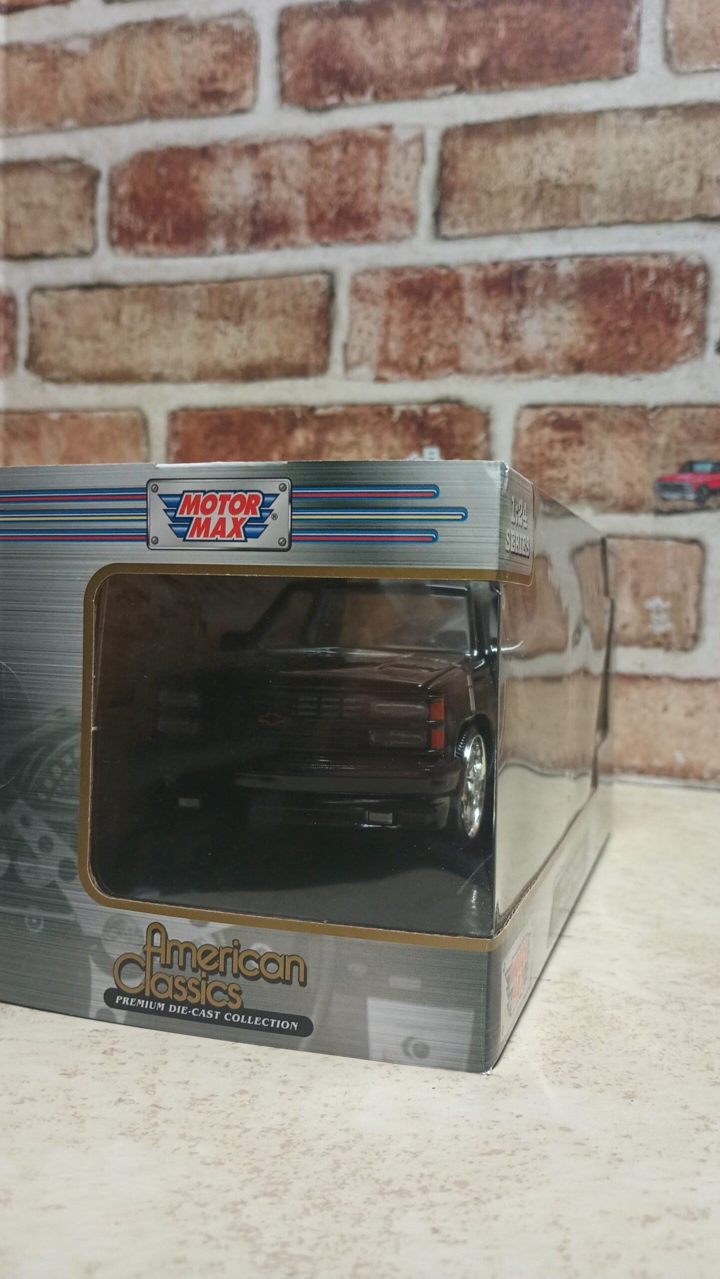 1992 CHEVROLET 454 SS BLACK / WHEELS VERSION1:24 DIECAST by Motormax - Imagen 2