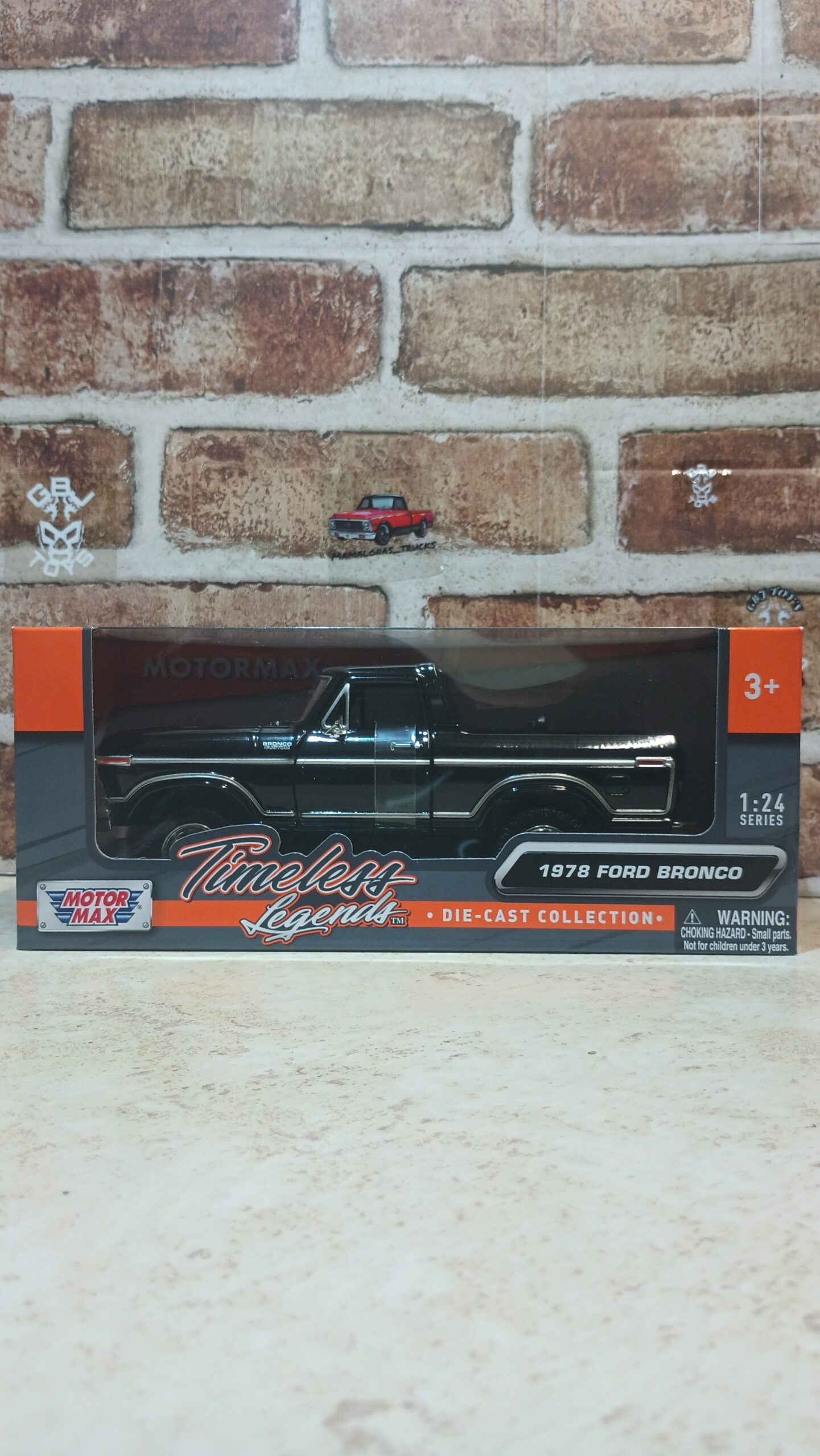 1978 Ford Bronco Custom (Open Top) Black "Timeless Legends" Series 1/24 Diecast Model Car by Motormax