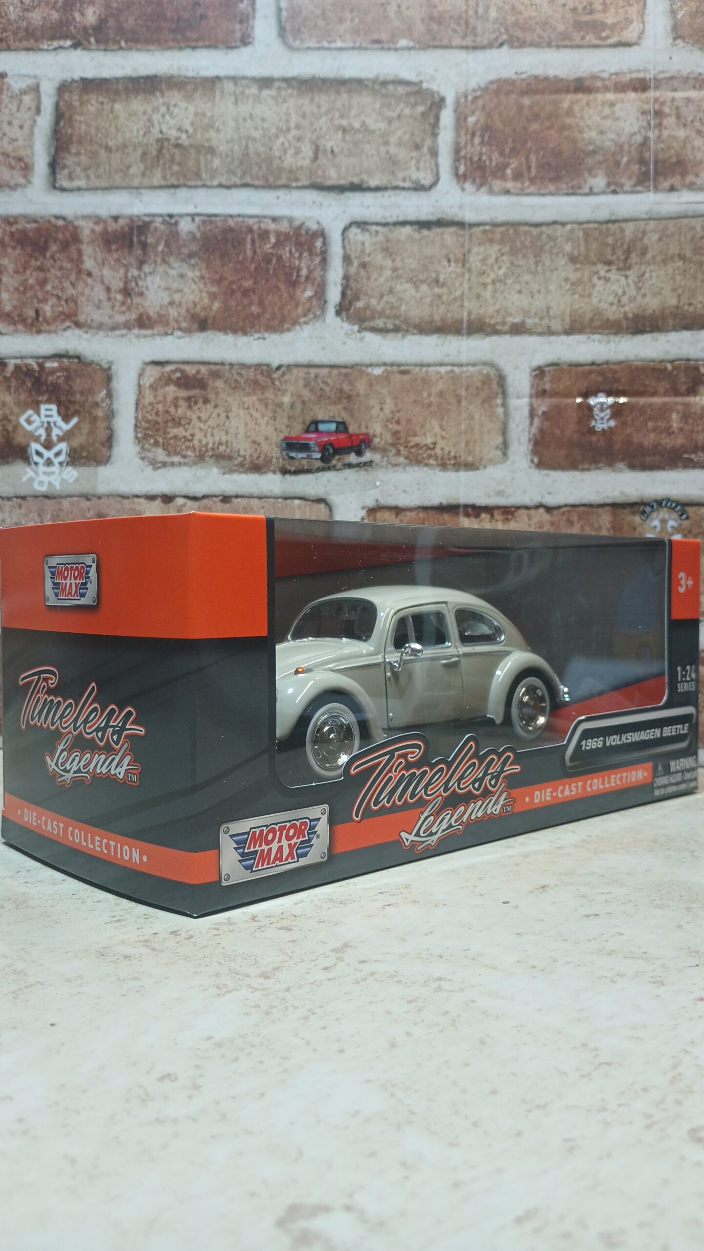 Motormax 1/24 Diecast Car 1966 Volkswagen Beetle - Imagen 3