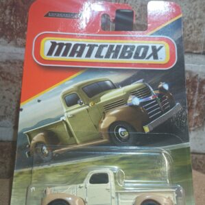 1940 DODGE V-SERIES TRUCK BY MATCHBOX