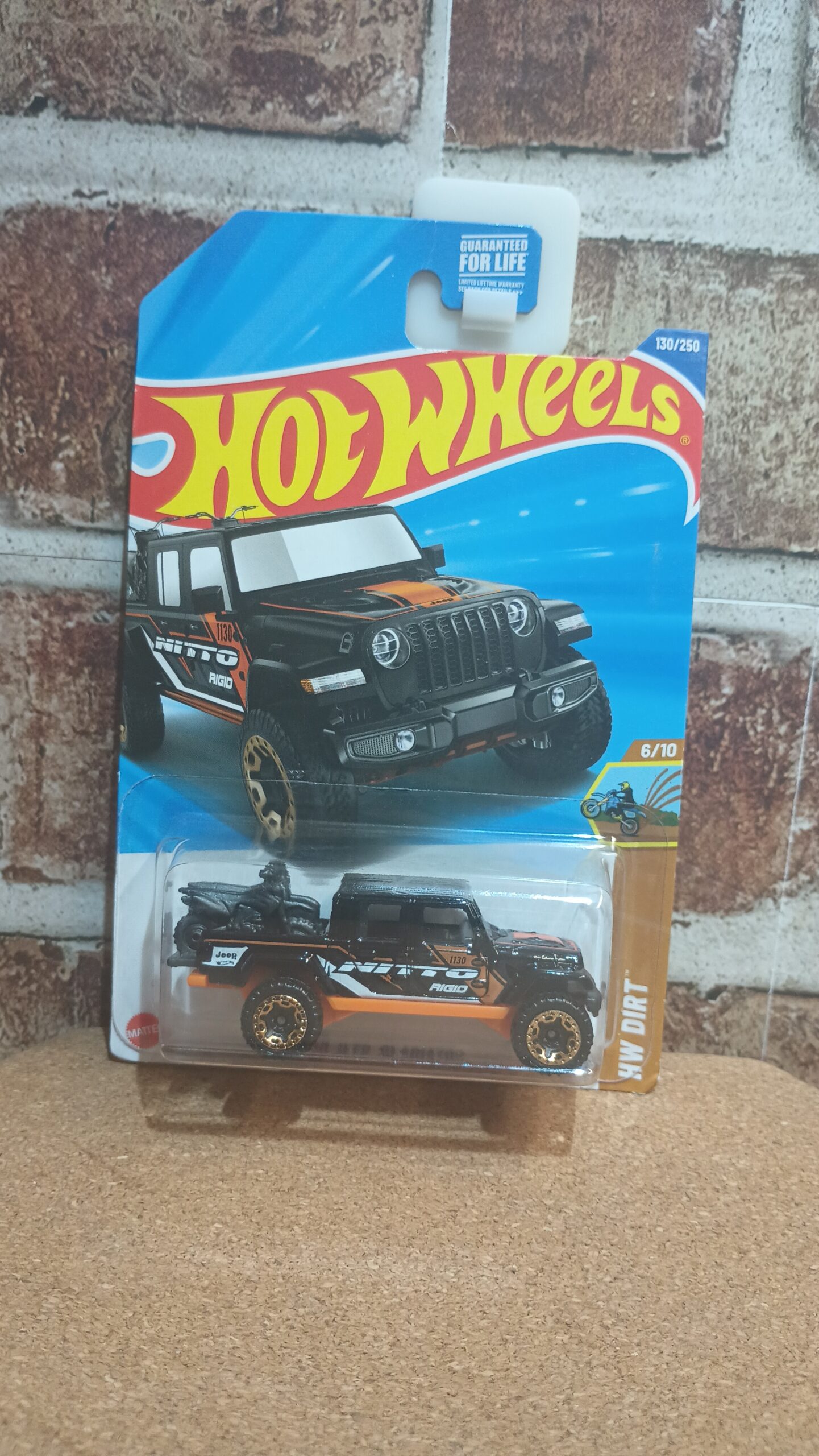 '20 JEEP GLADIATOR BY HOT WHEELS