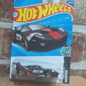 FORD GT BY HOT WHEELS