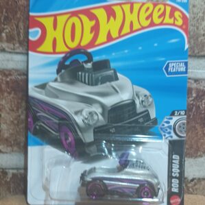 PEDAL DRIVE BY HOT WHEELS