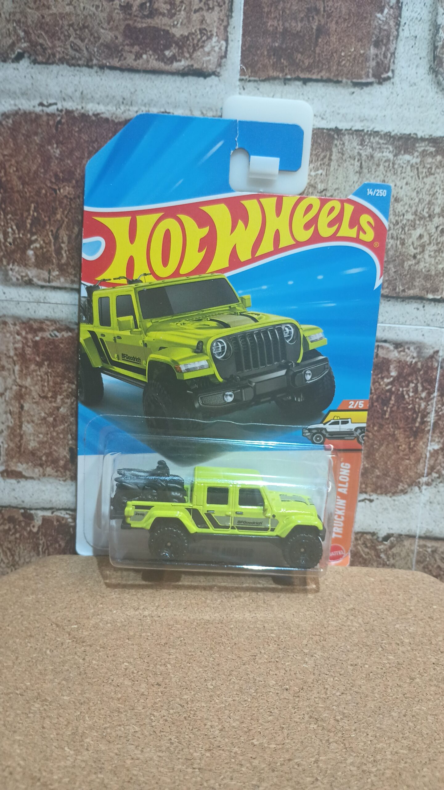 '20 JEEP GLADIATOR BY HOT WHEELS